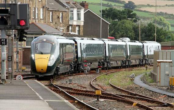 Great Western Railway urges Cornish passengers to travel early