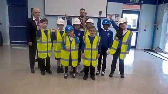 Taylor Wimpey promotes importance of health and safety to pupils at Windmill Hill Academy