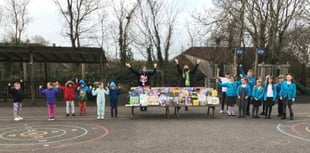 Children work to gift presents