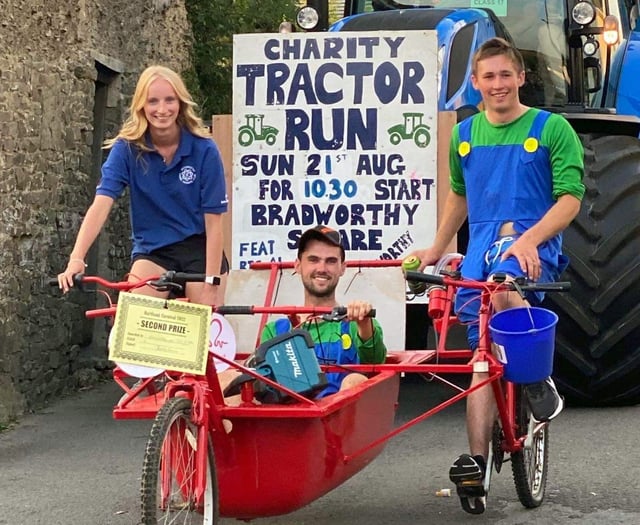 Young Farmers hold ‘Tour de Bath Tub’