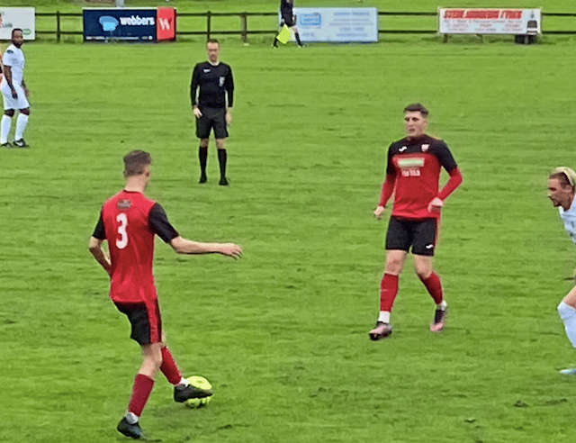 Waters scores twice in Bodmin home defeat