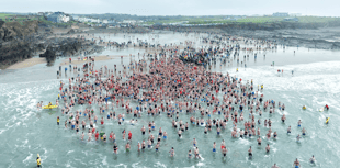 Picture of iconic Bude tradition nominated for national award