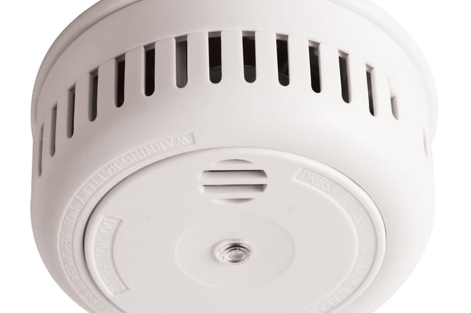 Smoke alarm 