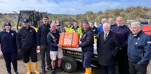 Bude RNLI sign 'one pledge' scroll to mark 200 years of lifesaving