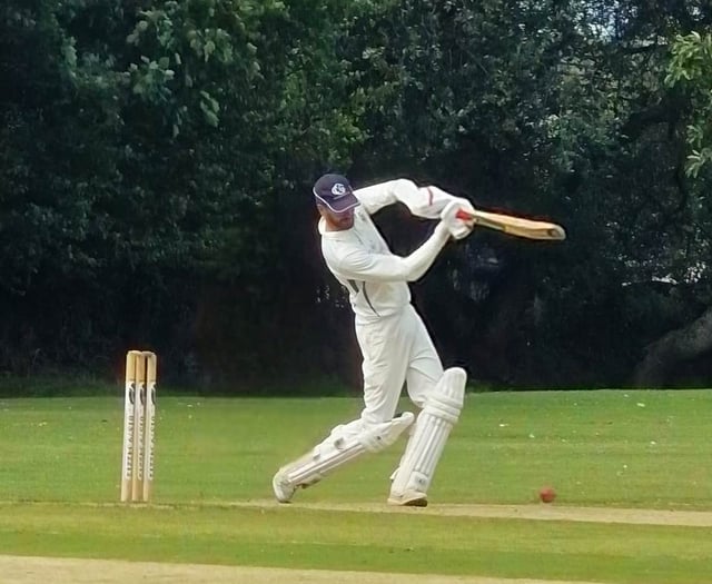 Gunnislake beat Roche and the weather to secure Division Five cricket