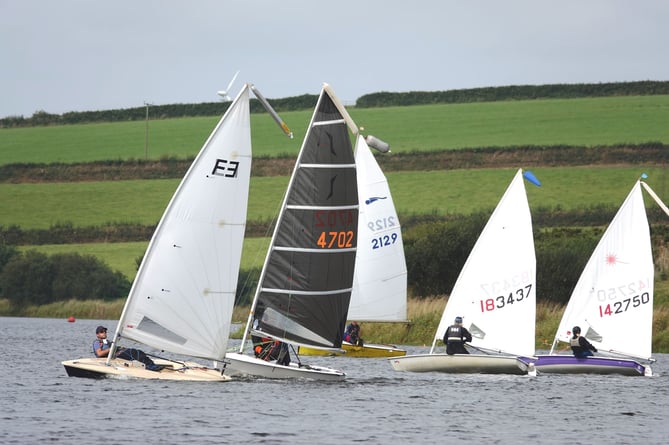 Half the fleet started on starboard tack and half on port. Picture: Mandy Pollard